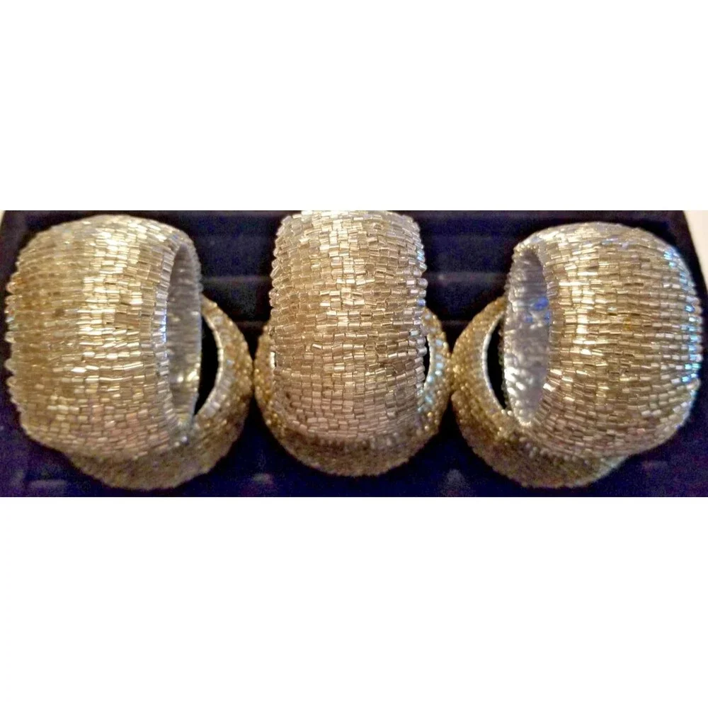 Elegant Beaded Napkin RIng Holders Silver Round Set of 6 Special Occasion